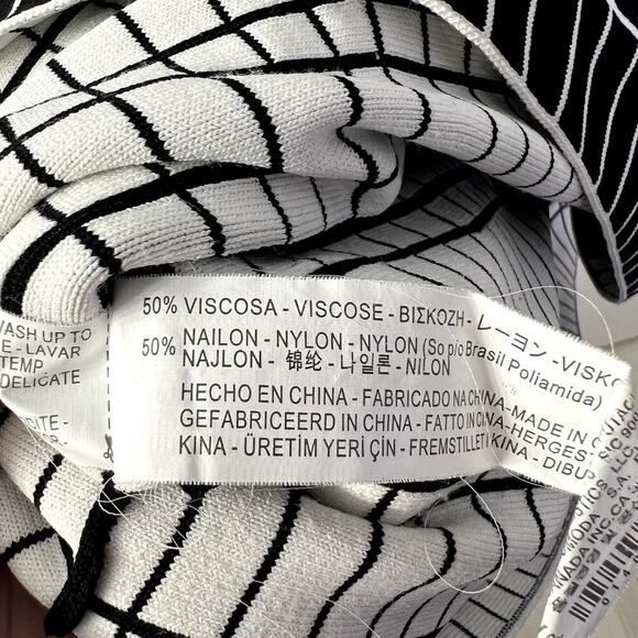 Zara Woman Women's Dress Size S Black White Grid Skater Structured Stretch Dress - Picture 5 of 5